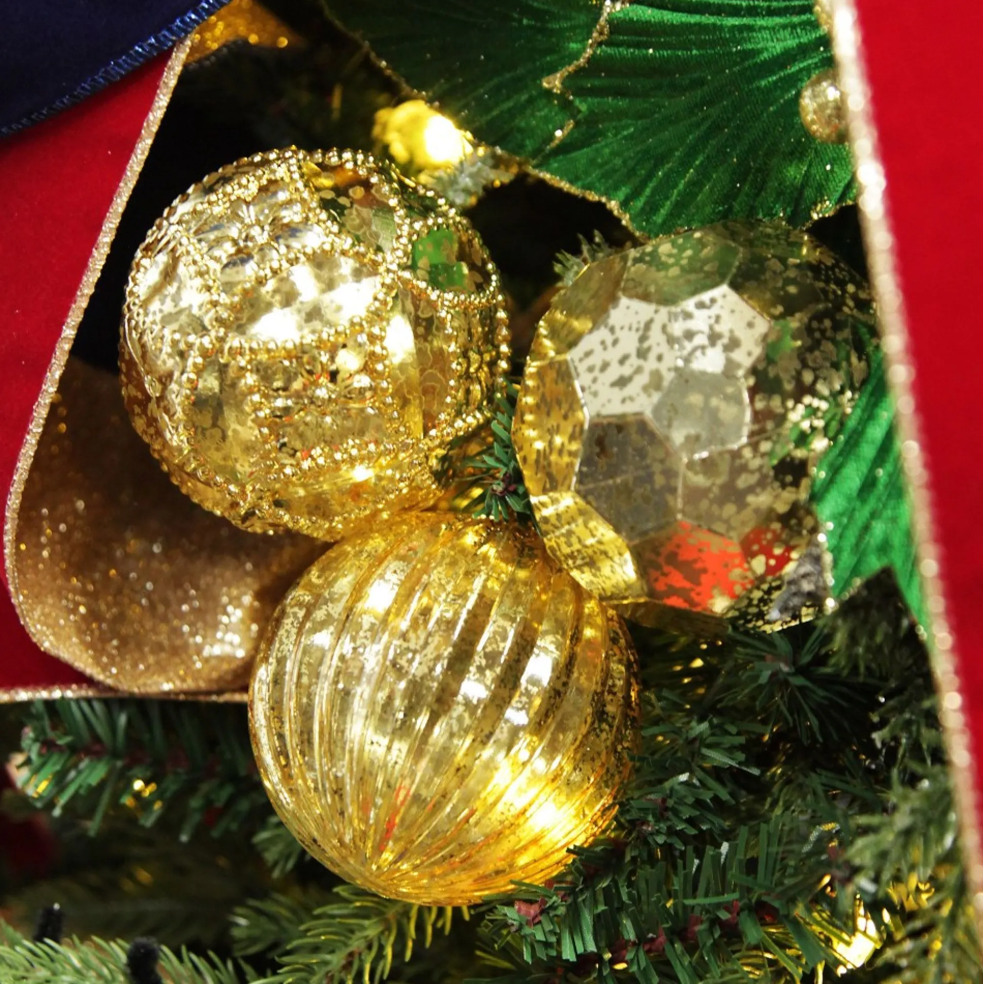 Assorted Gold Mercury Shatterproof Christmas Baubles - Set of 6 Christmas Bauble Sets|