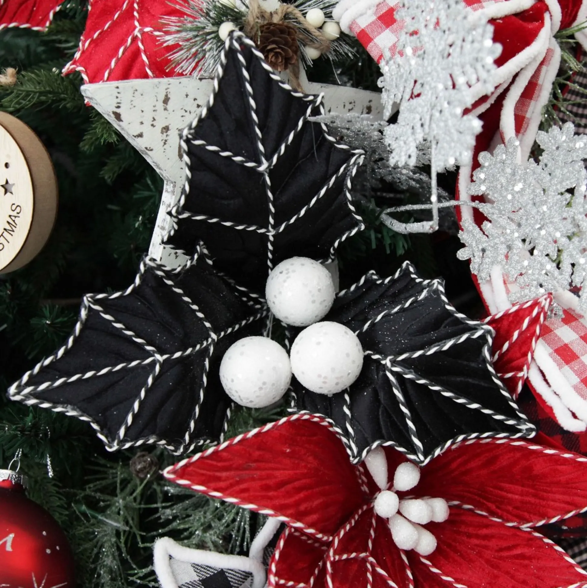 Black Christmas Holly Leaf Clip with Twine Trim Christmas Flowers|