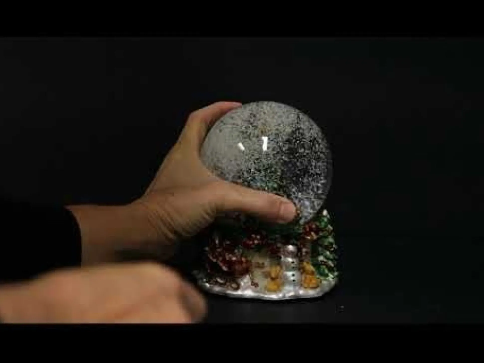Musical Snowglobe Winter Christmas Tree Scene Christmas Snowglobes|