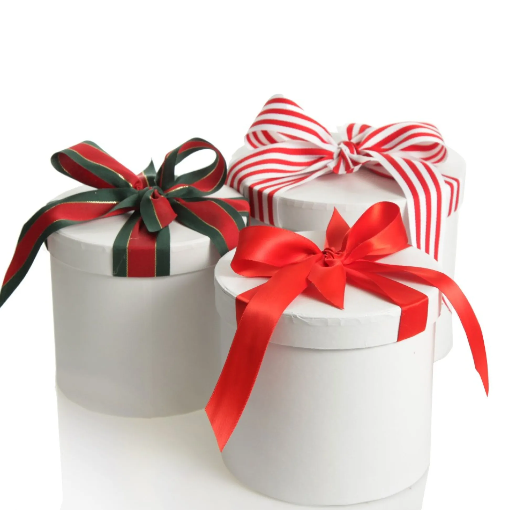 Personalised White Round Gift Box with Christmas Ribbon Bow Gift Wrap, Boxes, Bags & Tags|