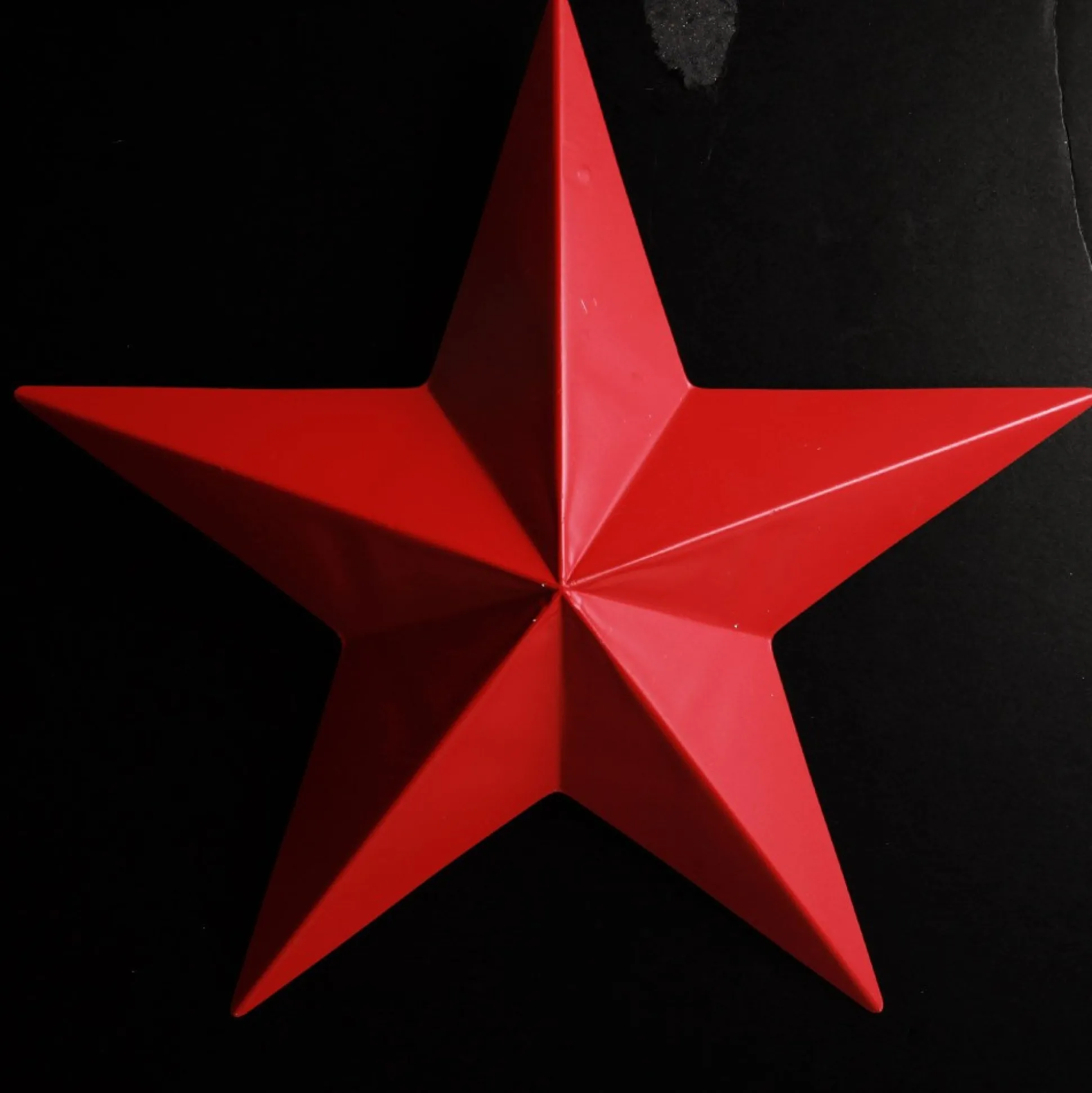 Red Metal Star Tree Toppers|