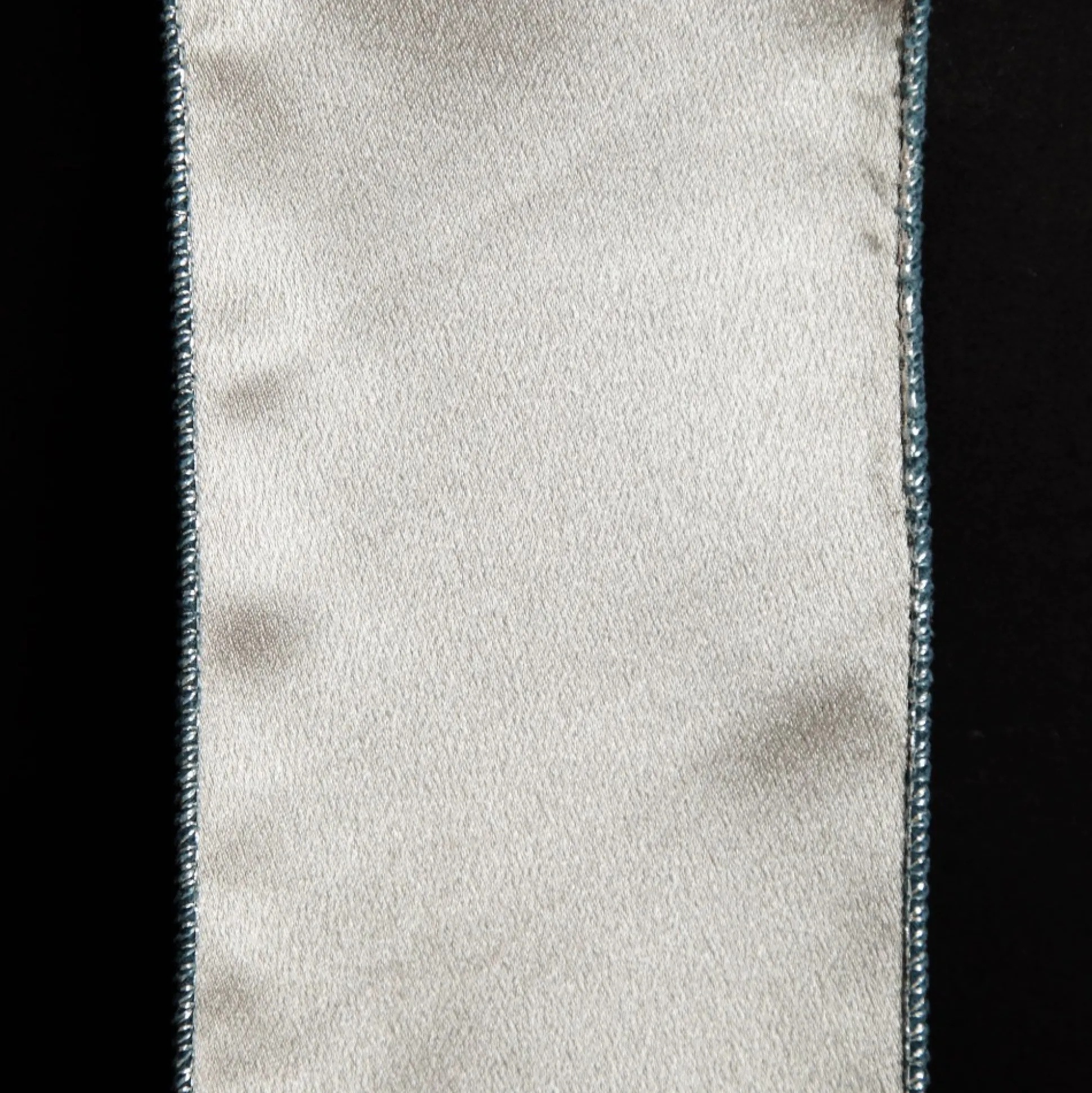 Reversible Blue Velvet and Champagne Satin Wired Christmas Ribbon Garland Tree Garlands|