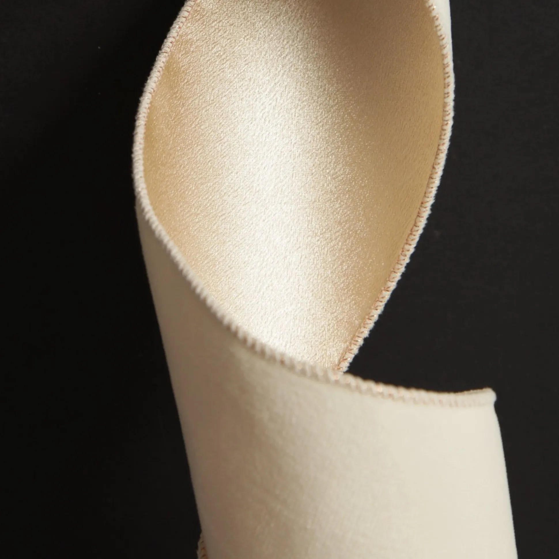 Reversible Ivory Velvet and Satin Wired Christmas Ribbon Garland Tree Garlands|