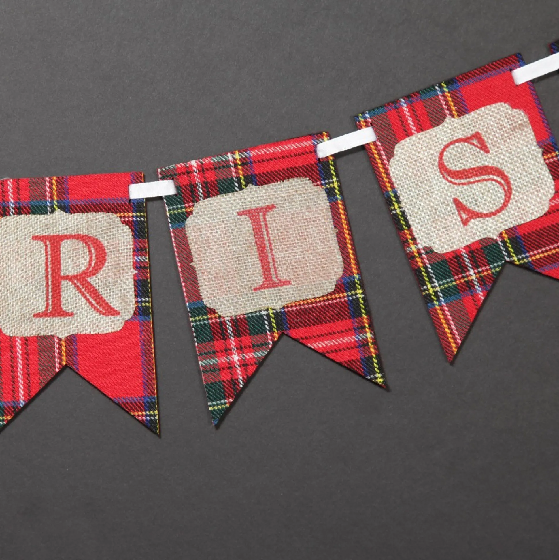 Tartan Merry Christmas Bunting Wall Hangings And Signs|
