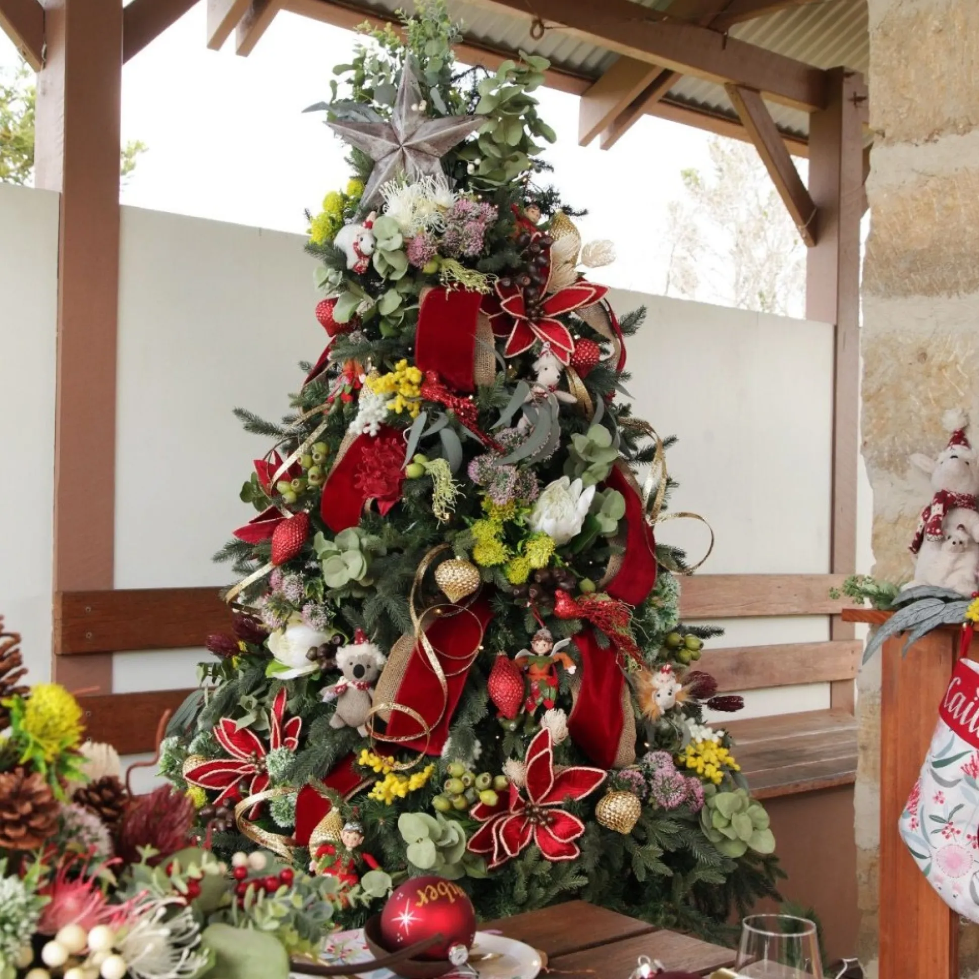 Triple Head Cream Banksia Spray Christmas Flowers|