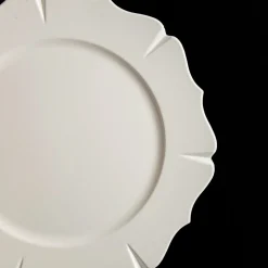 White Scallop Rim Charger Plate Christmas Table Decor|