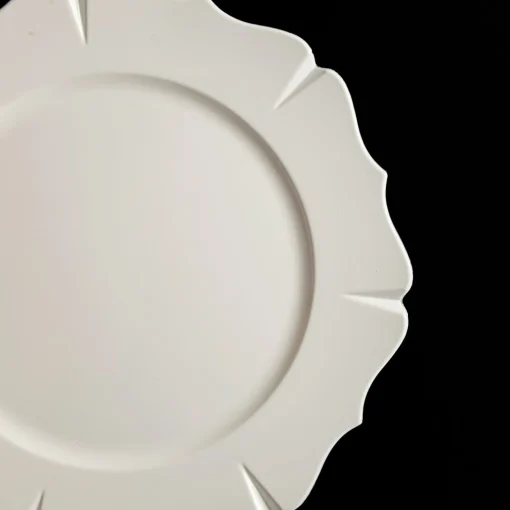White Scallop Rim Charger Plate Christmas Table Decor|